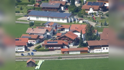 Eine Bündelaktion für Photovoltaikanlagen wird auch in Vaterstetten durchgeführt.  (Foto: CC BY-SA 3.0)