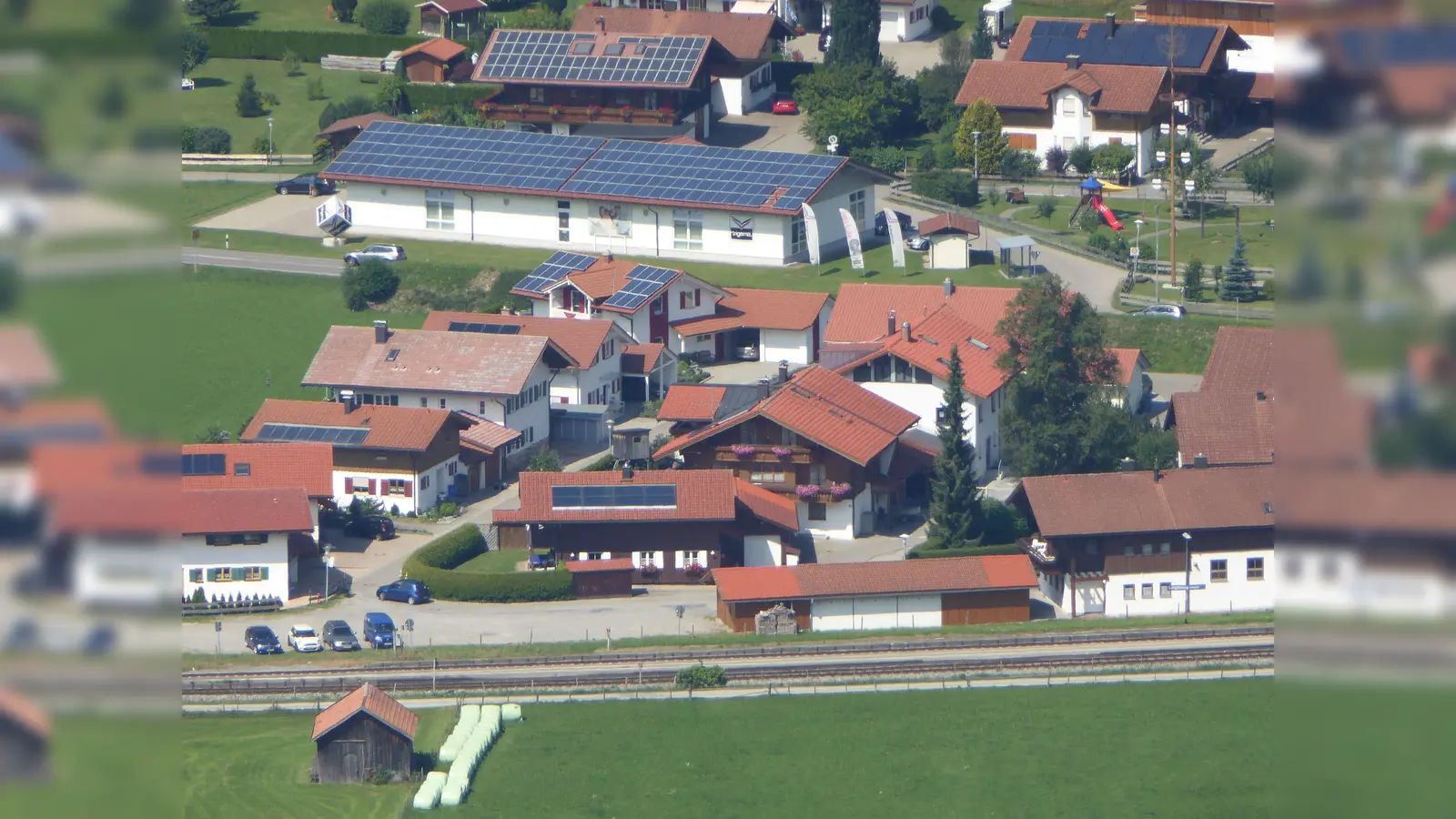 Eine Bündelaktion für Photovoltaikanlagen wird auch in Vaterstetten durchgeführt.  (Foto: CC BY-SA 3.0)