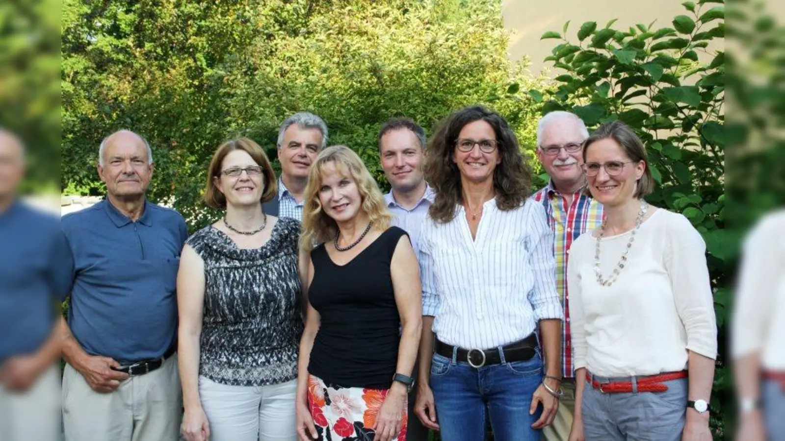 Der neu gewählte Vorstand v.l.: Werner Blank, Rita Fischer, Roland Pietzcker, Dr. Elisabeth Dietzfelbinger, Markus Maier, Martina Ottmar, Enrique Hoffmann und Dr. Ina Heukamp. (Foto: Lebenshilfe Starnberg)