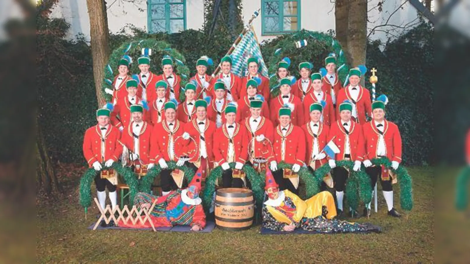 Die Schäfflerzunft ist 1914 als »Reifenschwunggruppe Kirchheim« gegründet worden.	 (Foto: Verein)