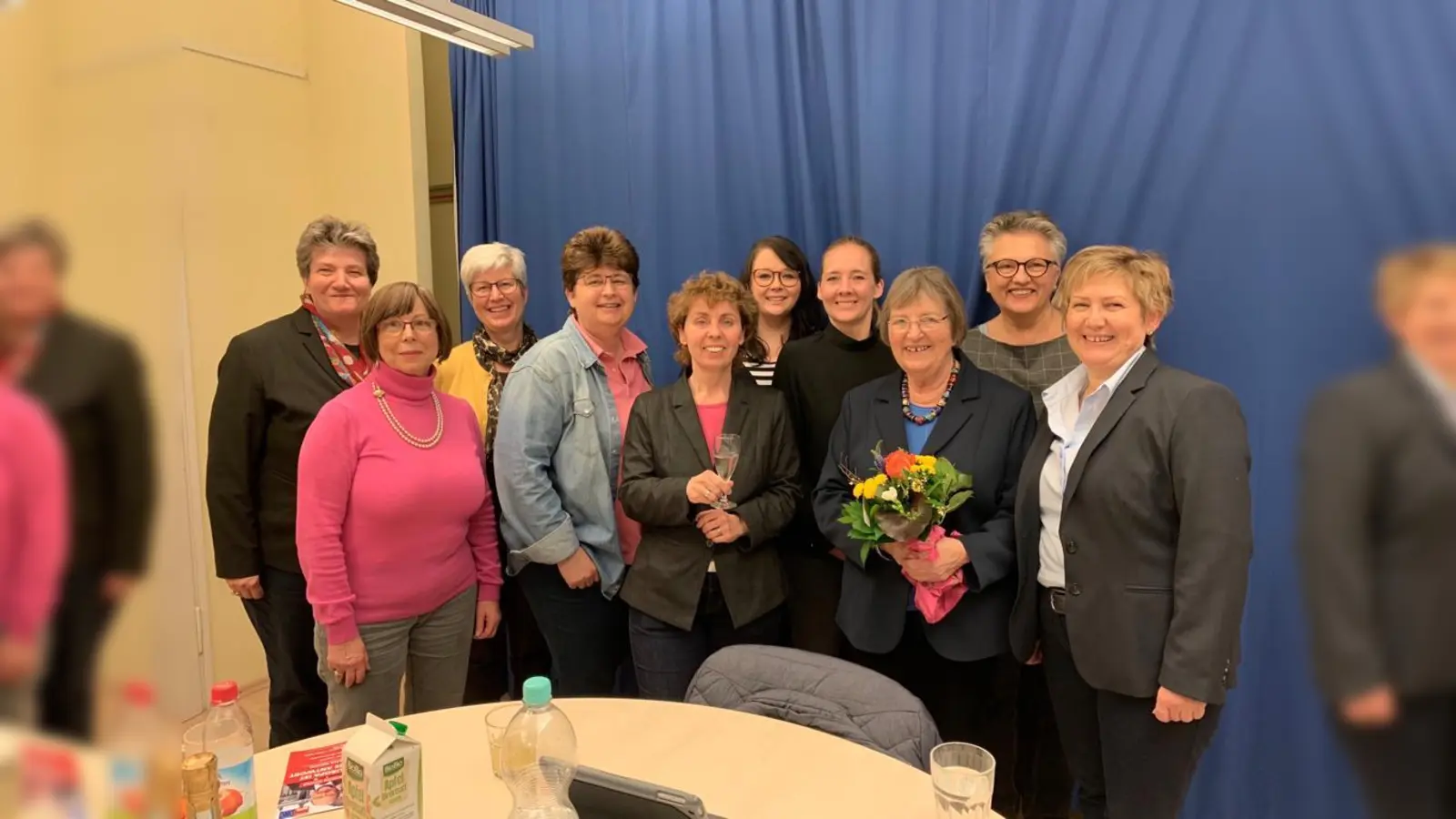 Dr. Bettina Marquis (Referentin für Europa), Veronika Webel, Margret Pellen, Micky Wenngatz (Vorsitzende der AsF Bayern), Ursula Thobe, Dr. Ramona Greiner, Christine Himmelberg, Waltraud Rensch, Barbara Lösch und Christine Weingärtner bilden den neuen Vorstand der AsF. (Foto: Privat)