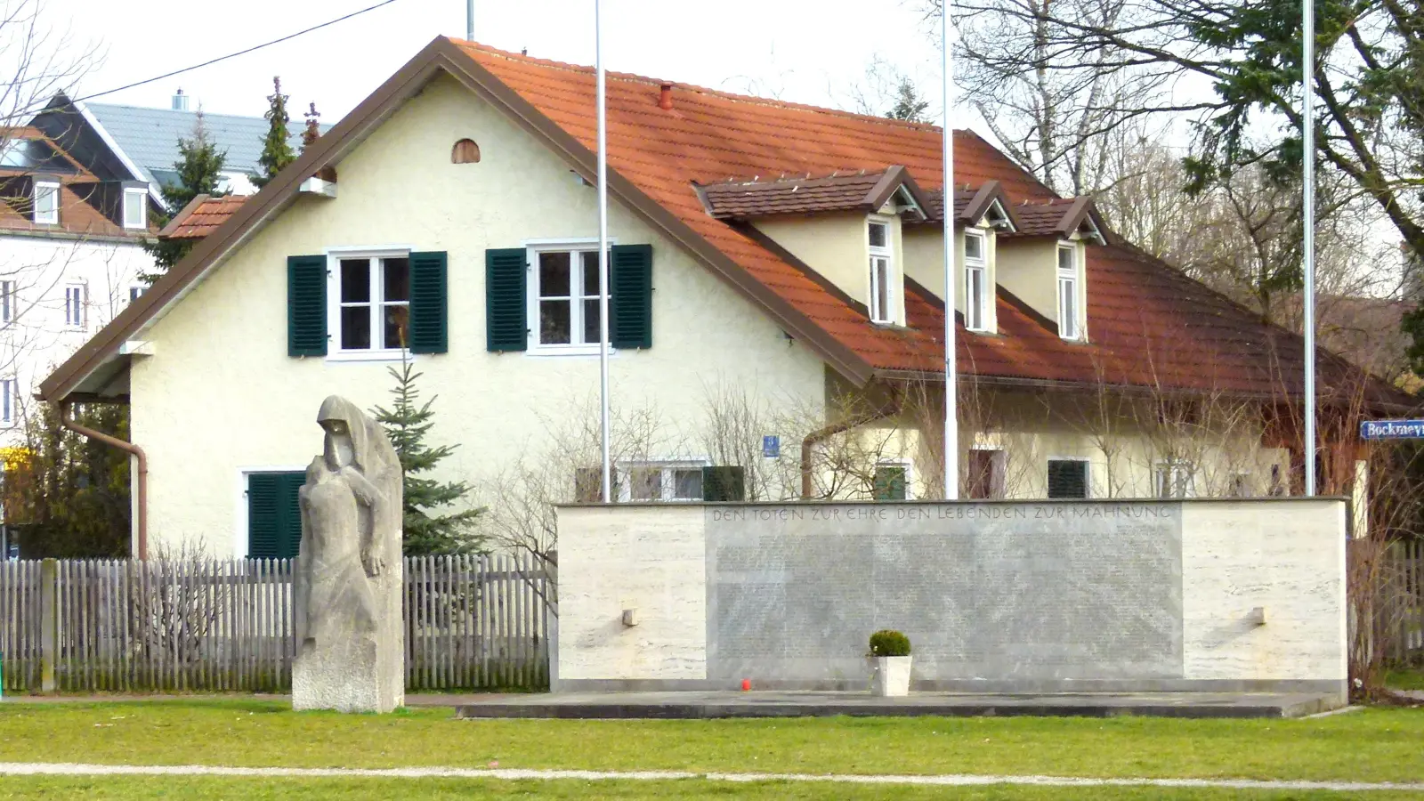 Der Geschichtsverein Moosach erinnert an die Seniorenstammtische im Hacklhaus. (Foto: VA)