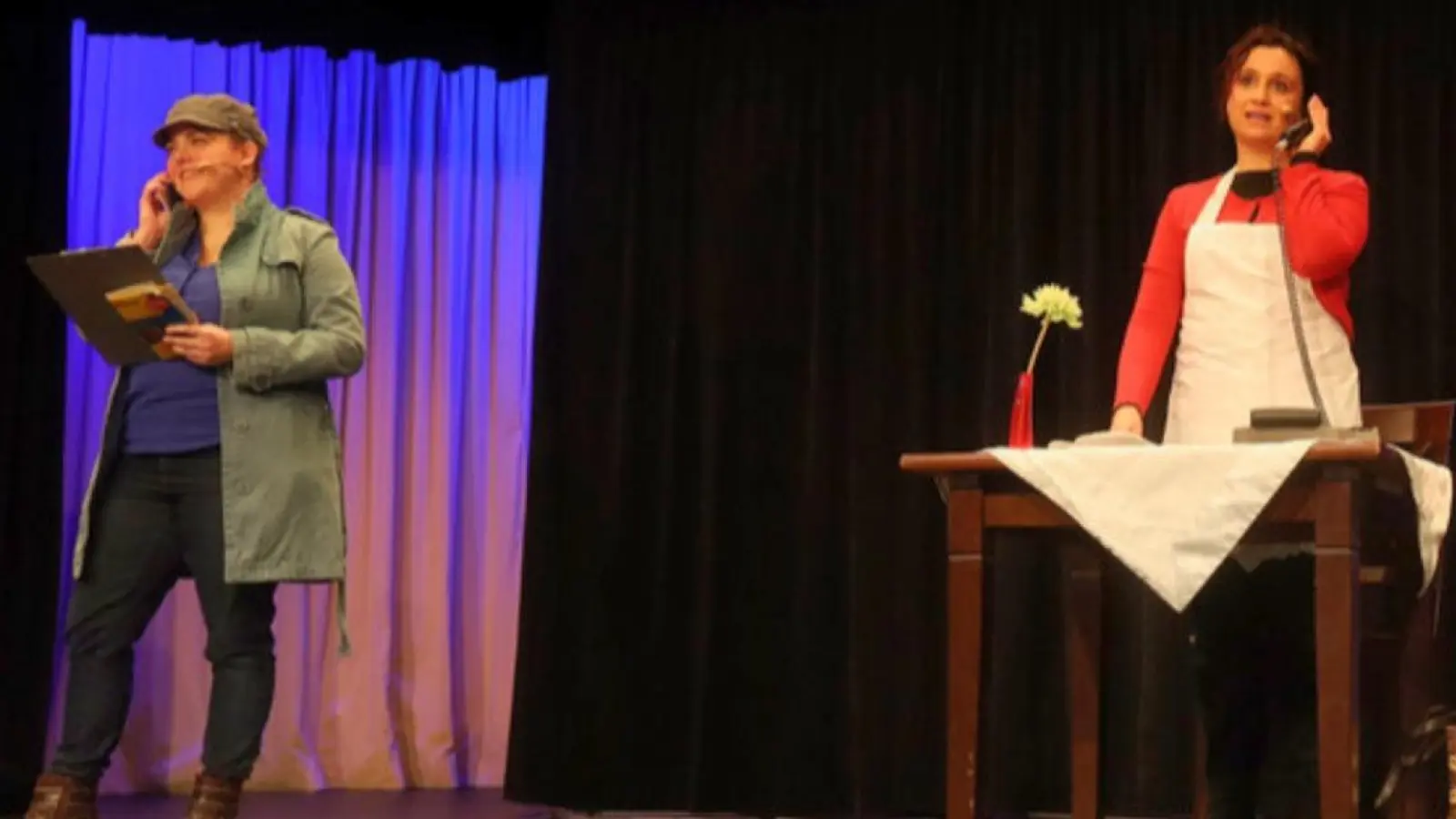 Das ReplayTheater ist mit dem preisgekrönten Stück „Grüß Gott, schön, dass Sie da sind!” zu Gast im Alten- und Service-Zentrum Freimann. (Foto: ReplayTheater)