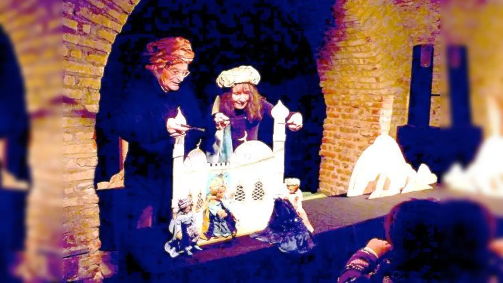 Das KiM-Kino unterhält seine Zuschauer nicht nur mit Filmen, sondern auch mit Puppentheater.	 (F.: VA)