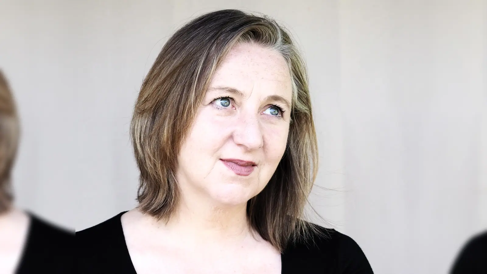 Zusammen mit vier Gästen wird Martina Pahr wieder ein interessantes Programm auf die Bühne bringen.  (Foto: VA)