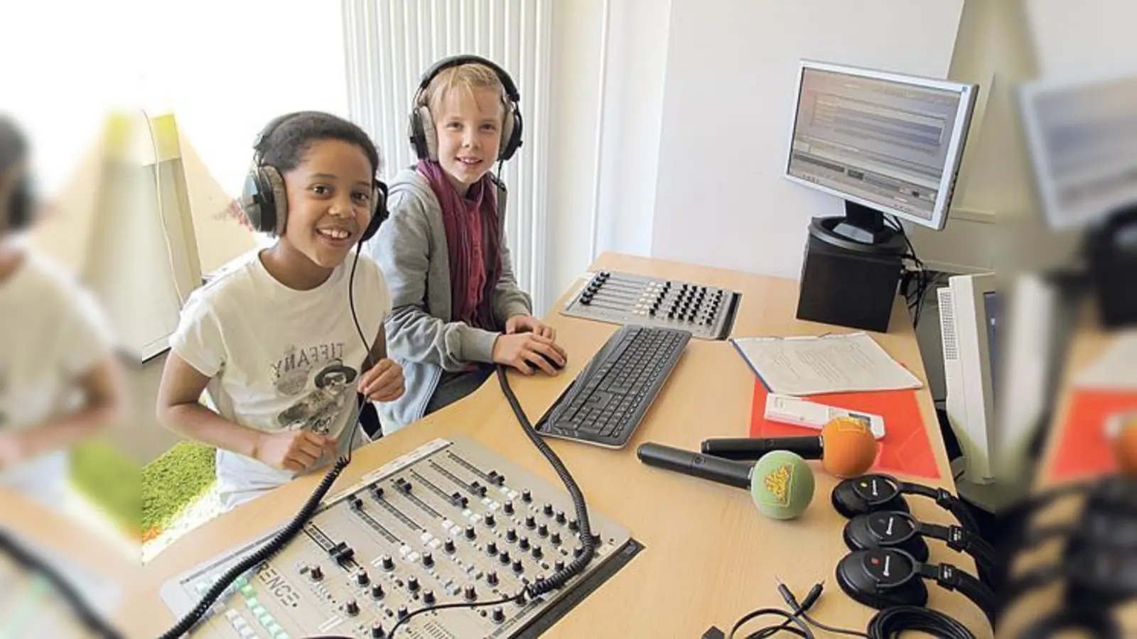 On Air gehen bei der Südpolstation oder beim Sommerferienleseclub in der Stadtteilbibliothek Neuperlach fleißig  Stempel sammeln.	 (Foto: VA)