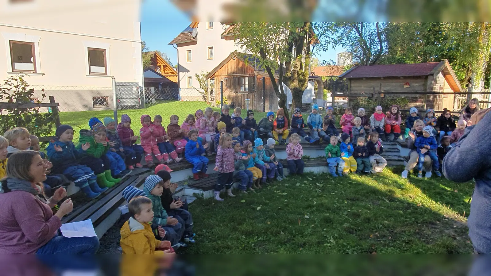 Mit dem Lied „Good morning, Bonjours” eröffeneten die Kinder in der KiTa St. Johann das Eine-Welt-Fest. (Foto: KiTa St. Johann )