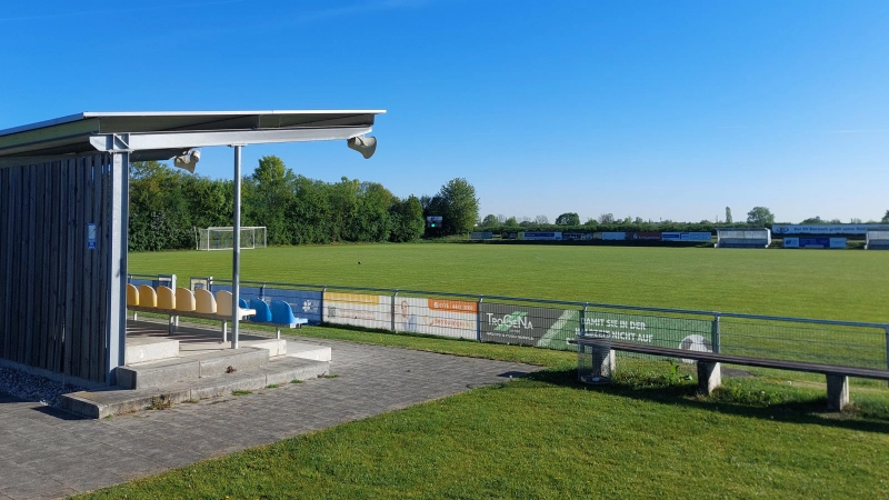 Wird hier auch 2026/27 Landesliga gespielt? Dazu muss der SV Dornach zwei Runden überstehen. Auch ein Derby gegen den FC Aschheim ist in Runde zwei möglich. (Archivbild: bas)
