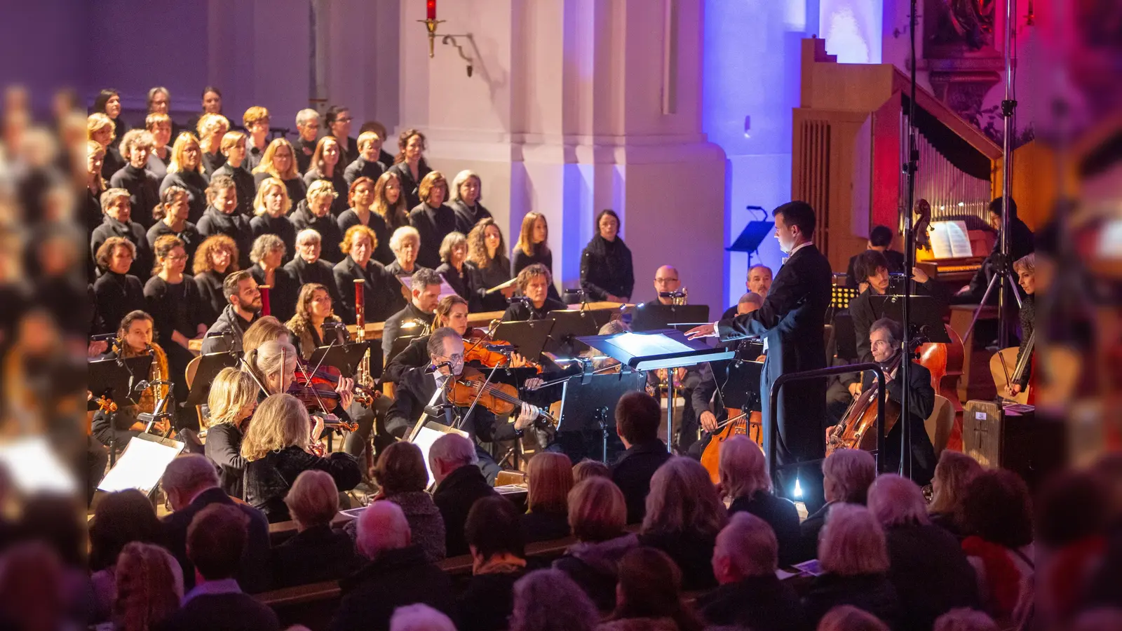 Festliche Konzerte mit großer Besetzung finden regelmäßig in St. Joseph statt: 2018 Mozarts Requiem.. (Foto: VA)