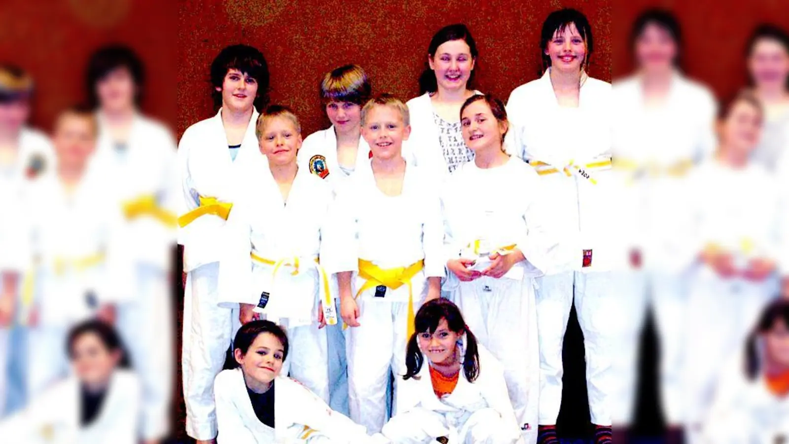 Die Judoka des SV Lohhof freuen sich über ihre bestandene Gürtelprüfung. 	 (Foto: Verein)