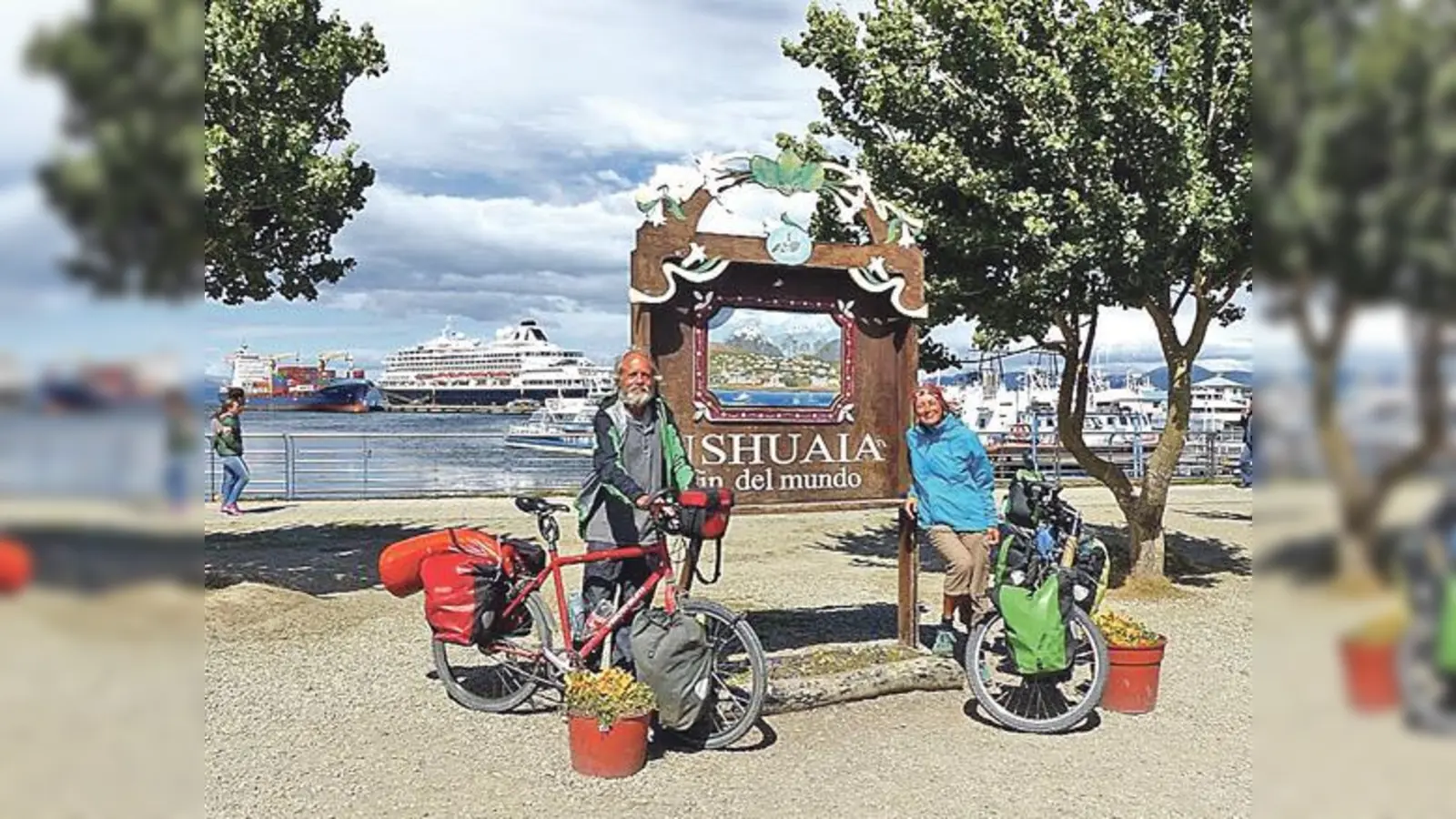 Isabel Ritz und Uwe Ellger fuhren mit dem Fahrrad bis ans »Ende der Welt«  Ushuaia in Feuerland.	 (Foto: privat)