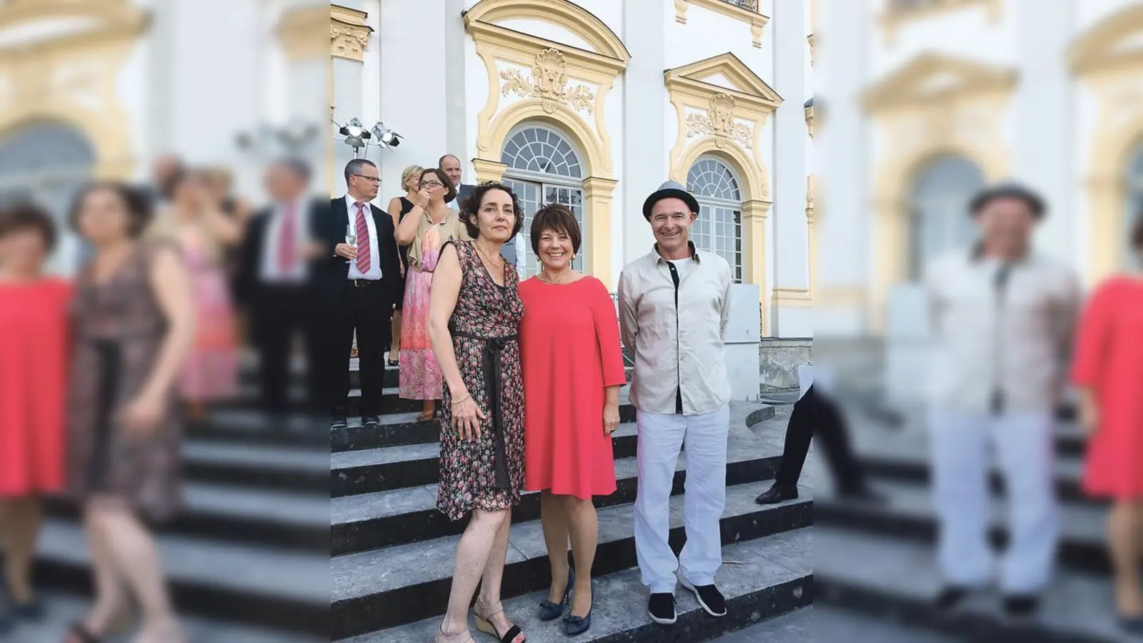 Diana Stachowitz mit Andrea Andrade und Luitpold Klassen von KlinikClown e.V. 	 (Foto: Büro Stachowitz)