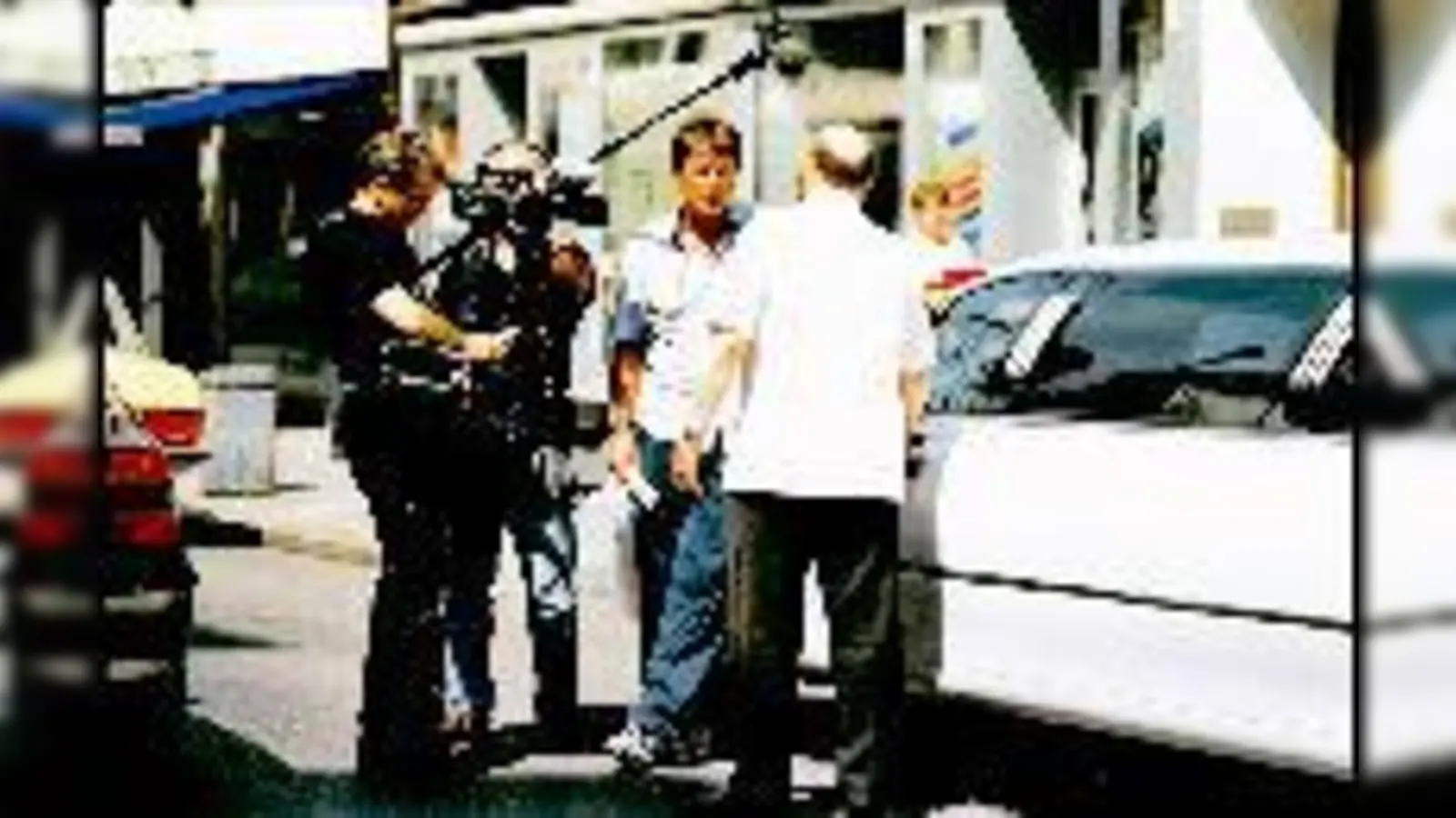 Das Filmteam bei der Arbeit in der Hohenzollernstraße.	 (Foto: Privat)