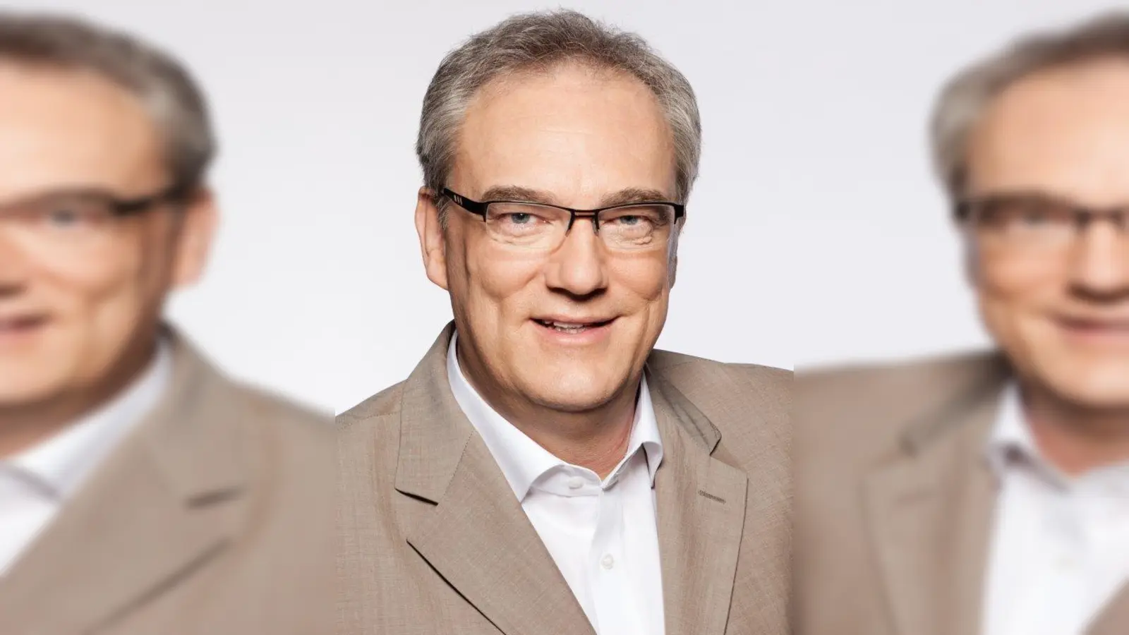 Florian Ritter, SPD (MdL): „Eigentlich schade, dass dieser Feiertag immer mehr in den Hintergrund rückt. Ich gebe zu, das ist auch in meiner Familie so. Bei meinen Großeltern war Kirchweih noch ein bedeutender Tag, an dem die Küche bereits am Morgen dampfte. Was zur Folge hatte, dass der Kirchgang nur von Männern absolviert wurde. Selbstverständlich kam eine Gans auf den Tisch. Am Nachmittag gab es dann einen riesigen Berg selbst gemachter Schmalznudeln und die von mir heiß geliebten Fensterkücherl mit Hollerkompott. Es war, trotz der zentralen kirchlichen Bedeutung, ein Familienfest bei dem alle an einen Tisch kamen.” (Foto: pi)