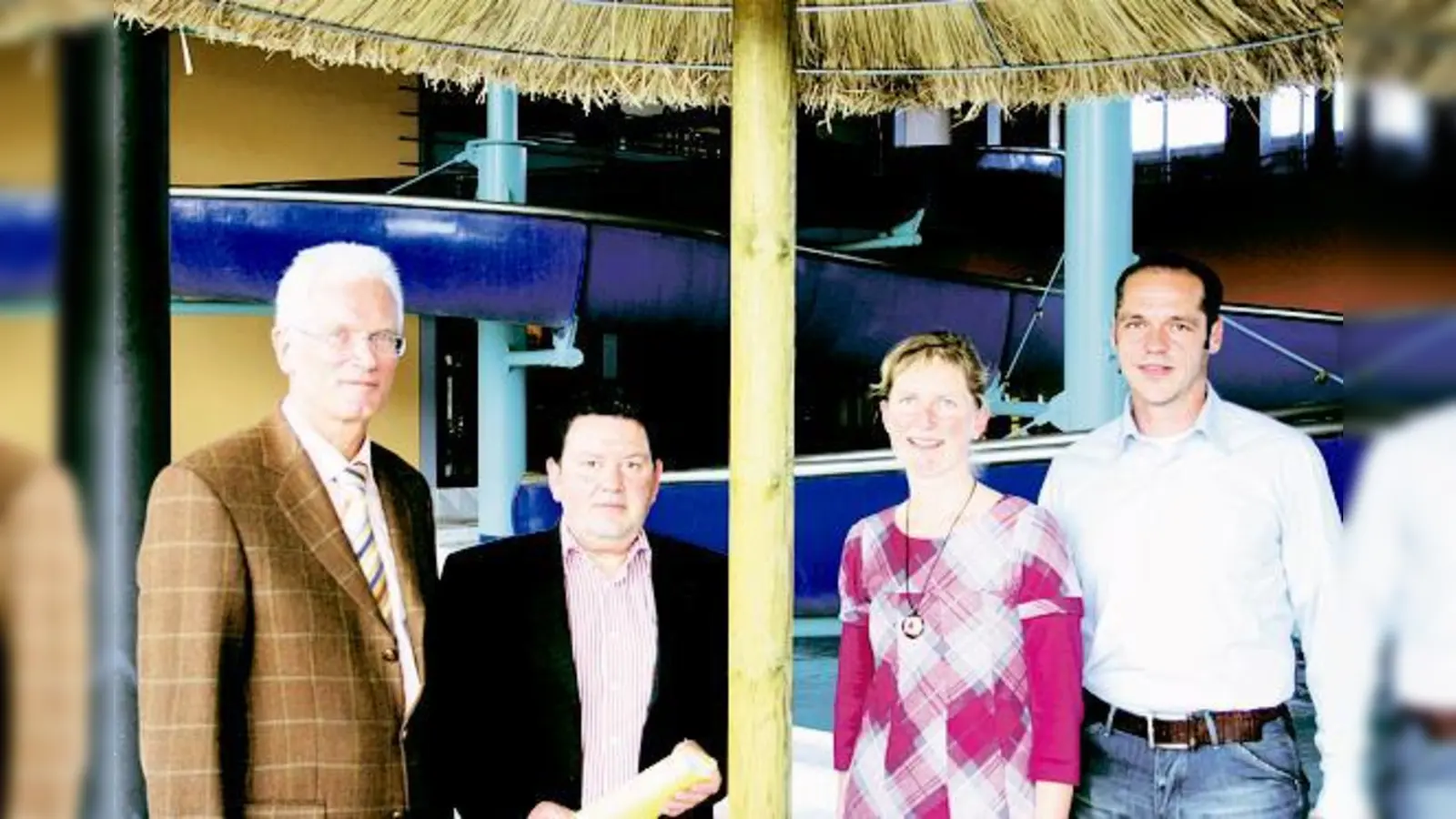 Wollen Angebot und Qualität verbessern und sparen dabei Energie: Wolfgang Voigt, Antonio Campos, Cornelia Brunhuber (Verwaltung) und Wolfgang Huber vom Freizeitpark Neufahrn (v.li.).	 (Foto: mka)