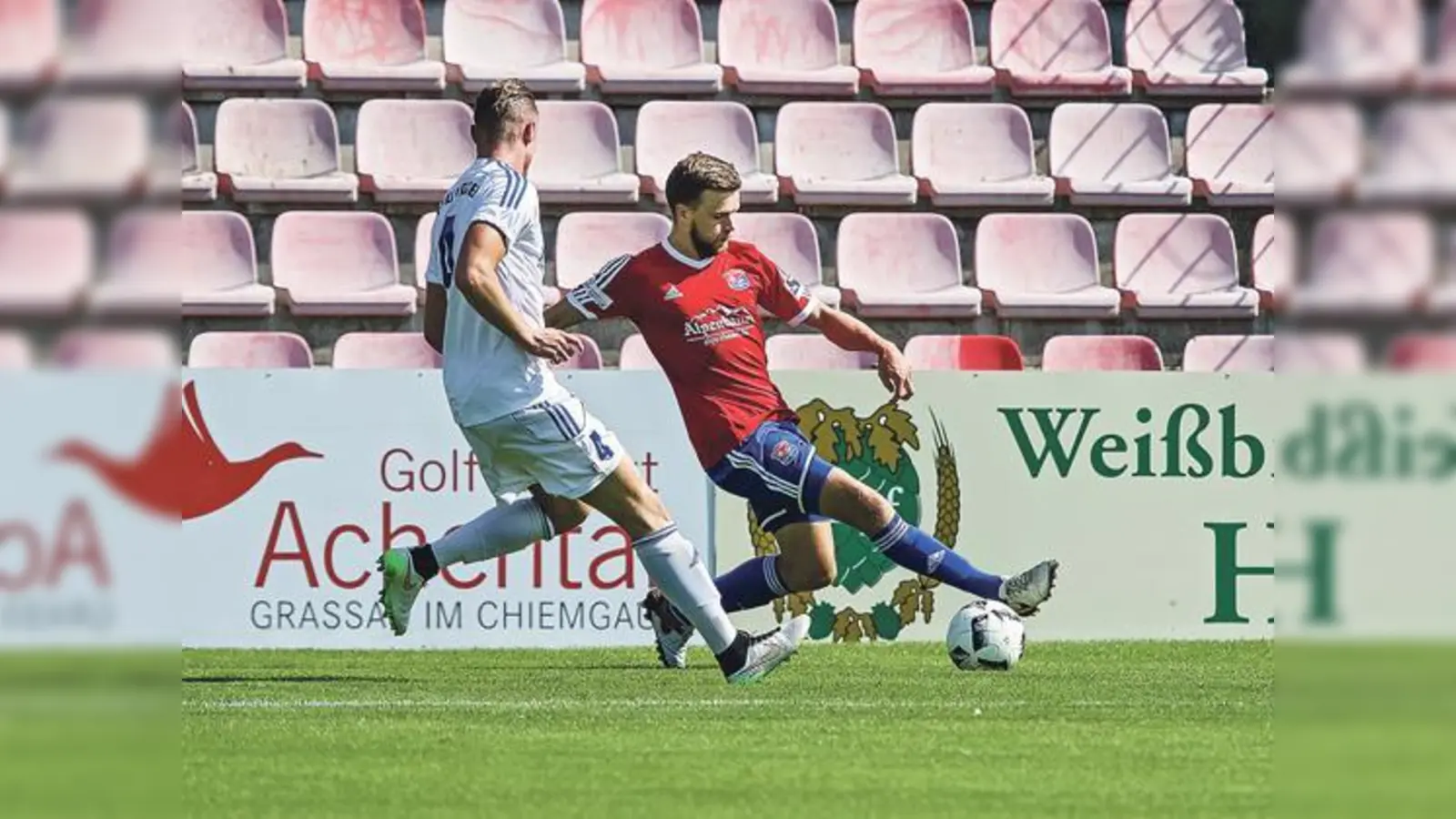 Meistens galt für Unterhaching in dieser Saison: Trifft Stephan Hain (rechts), gewinnt die SpVgg. Trifft er nicht  wie zuletzt in Jena  gibts auch keinen Sieg.	 (Foto: Christian Riedel)
