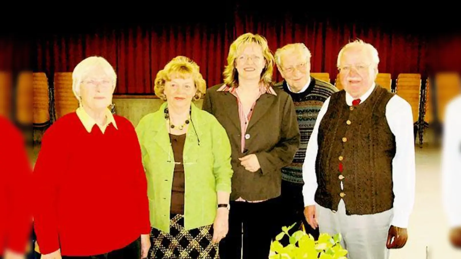 Sorgten für eine informative Veranstaltung: Frau Stückl, Frau Salzhuber, Frau Otteneder, Herr Schöffel  und Herr Brückl.	 (Foto: Privat)
