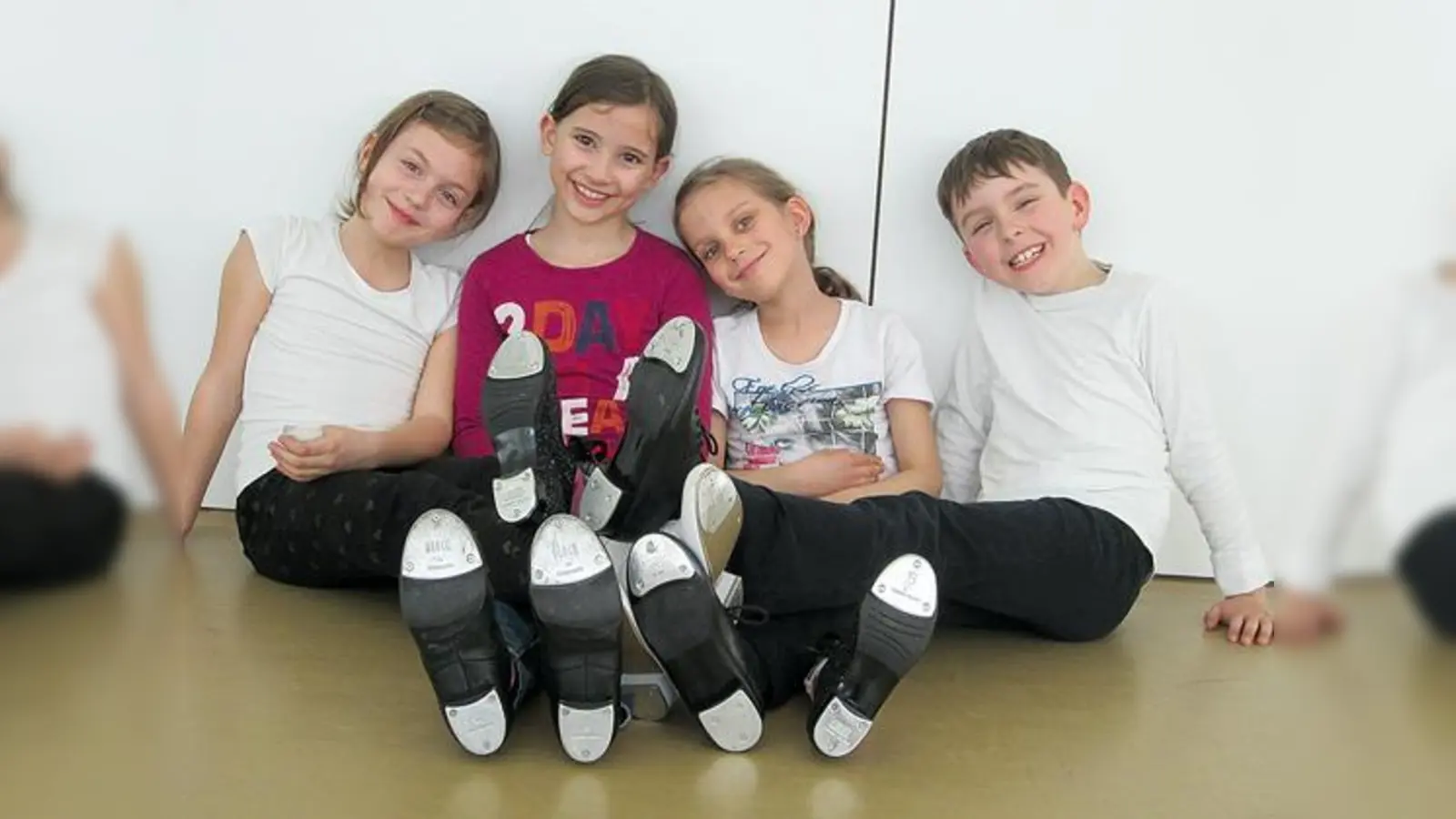 Darüber sind sich diese Kinder einig: Stepptanz lernen macht Spaß! 	 (Foto: BSO)