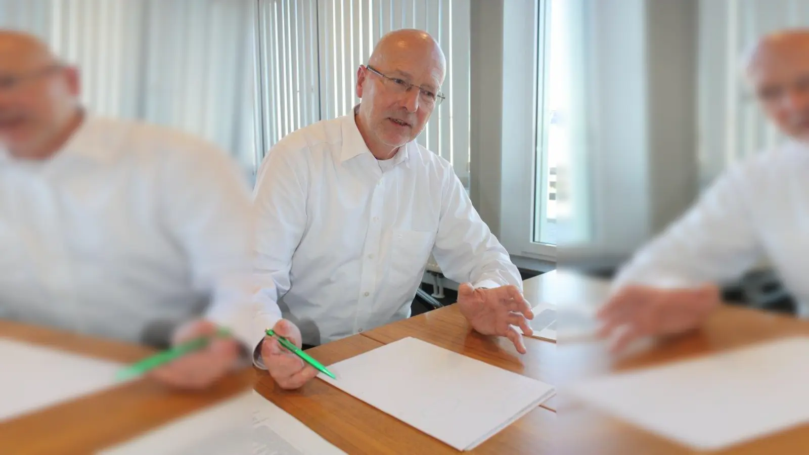 Stadtschulrat Rainer Schweppe leitet das städt. Referat für Bildung und Sport seit 2010. Im Juni scheidet er aus dem Amt. (Foto: job)