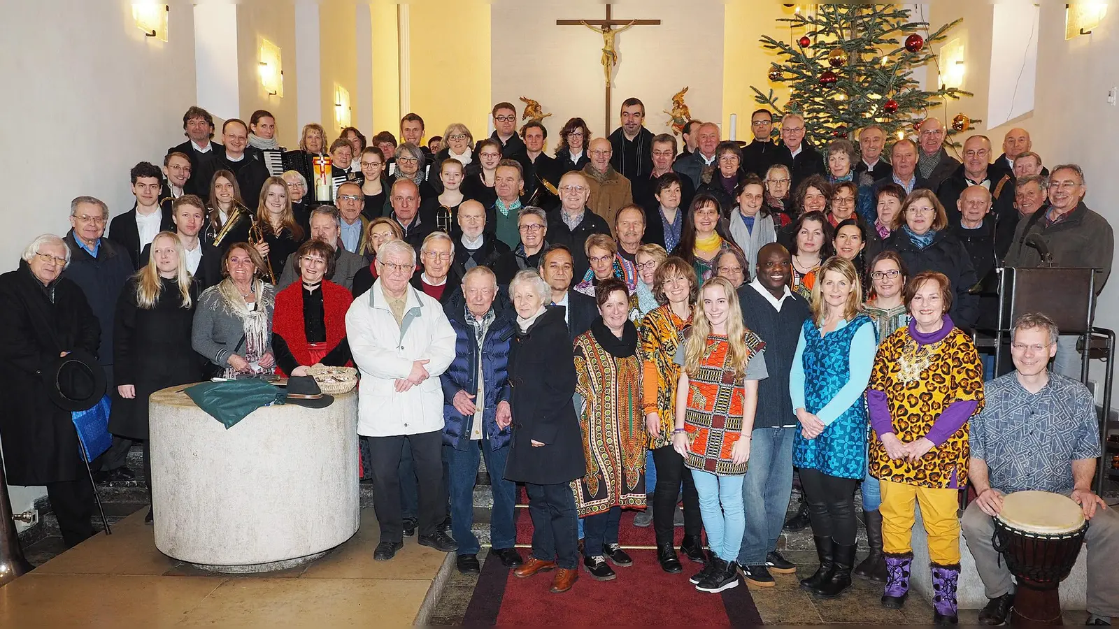 Wie schon im Vorjahr musizieren auch heuer wieder verschiedene Gruppen aus Poing für den guten Zweck in der Kirche St. Michael. (Foto: Herbert Dullnig)