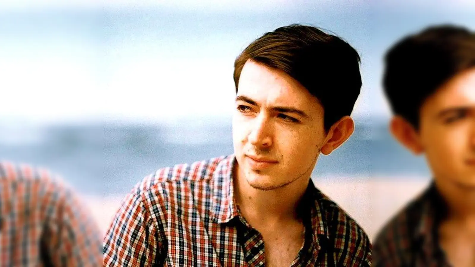 Filipp Piatov präsentiert sein Buch »Russland meschugge« in Schwabing.	 (Foto: Sara Klatt)