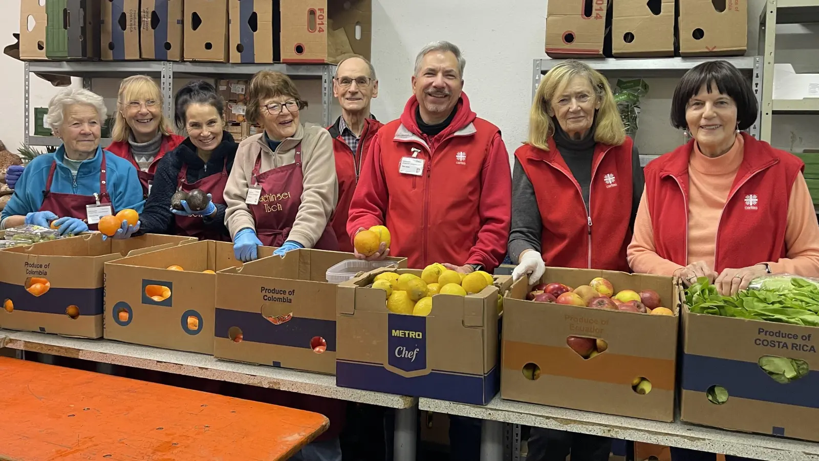 Das Team des Hachinger Tisch der Caritas freut sich auf tatkräftige Unterstützung.  (Foto: hw)