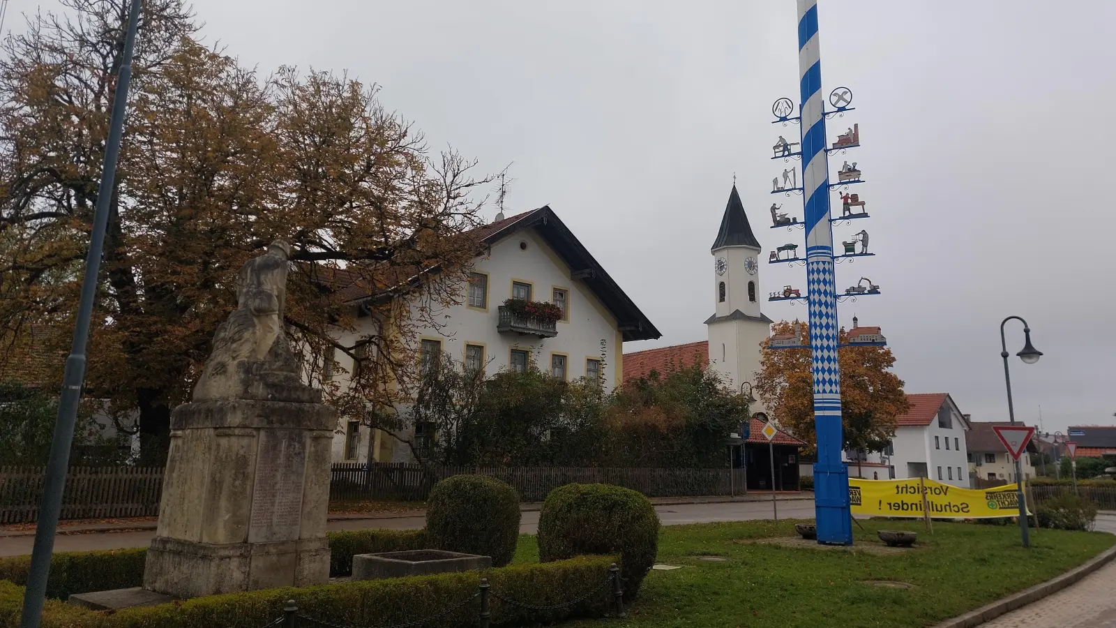 In der Harthauser Ortsmitte wird am 4. und 5. Juli wieder das Dorffest gefeiert. (Archivbild: bas)
