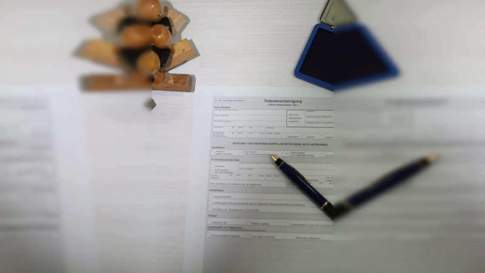 Der Totenschein besteht aus zwei Teilen, dem &amp;quot;nicht vertraulichen Teil&amp;quot; und dem &amp;quot;vertraulichen Teil&amp;quot;. (Foto: mka)
