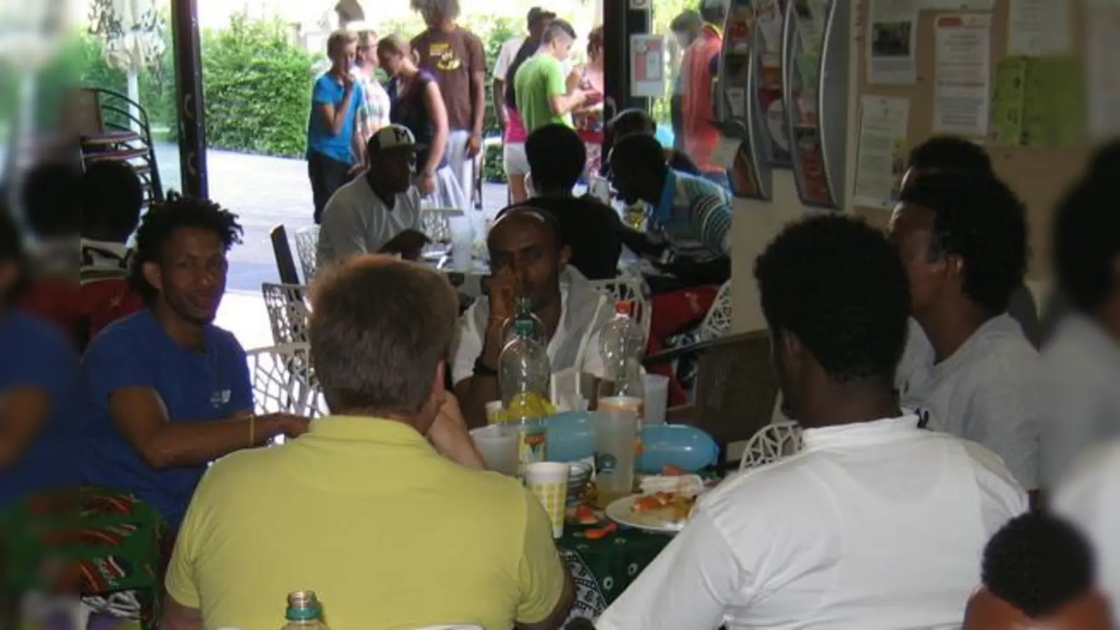 Integration gelingt nur durch Begegnung. Davon sind die Organisatoren und Helfer vom Poinger Asylprojekt überzeugt.	 (Foto: Familienzentrum Poing)