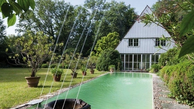 Das Wohnhaus undder Garten des Landschaftsarchitekten Alfred Reich wurden zu Beginn der 1950er-Jahre erbaut und angelegt; sie stehen seit 2010 unter Denkmalschutz. (Foto: Birgit Gehring)