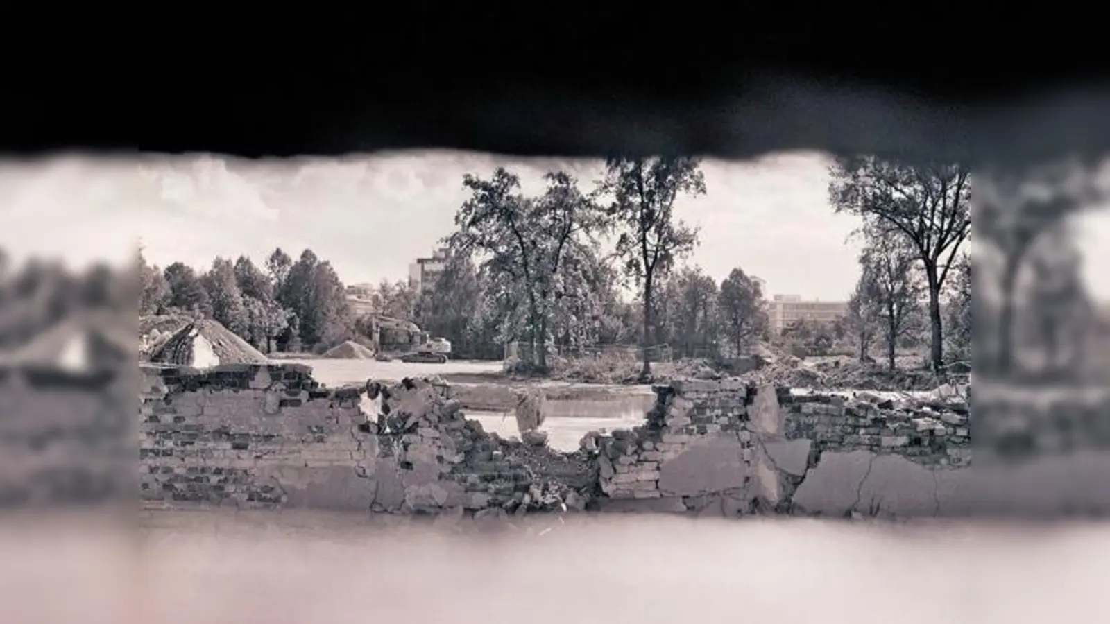 Wie sich das Domagk-Gelände während der Bauarbeiten zum »DomagkPark« verändert hat, dokumentiert die Ausstellung der vhs.	 (Foto: Roswitha Schreiner)