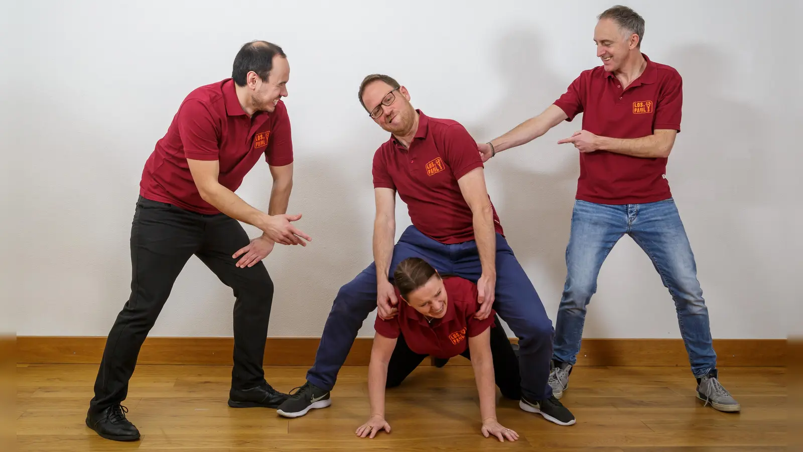 Seit 30 Jahren ist die Impro-Gruppe „Los, Paul!” auf der Bühne aktiv, die meiste Zeit davon im Giesinger Bahnhof. (Foto: Los, Paul! Improtheater e.V.)