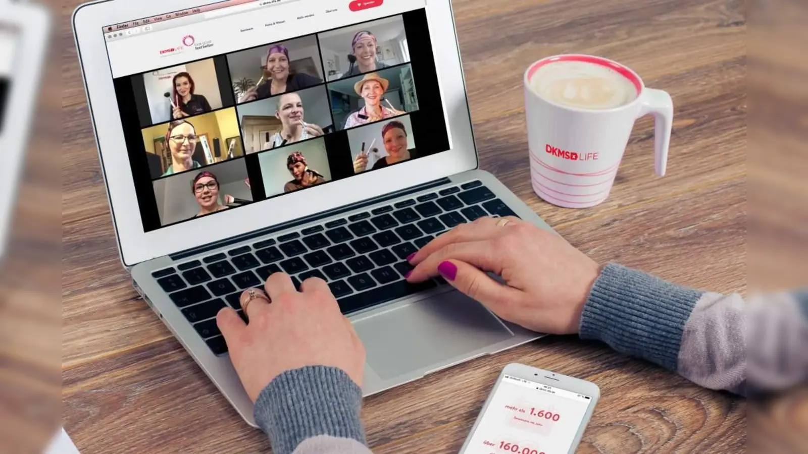 DKMS Life bietet für Krebspatientinnen ab sofort ihre Schminkkurse online an. (Foto: DKMS)