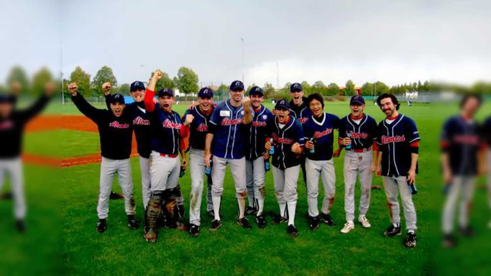 Die Garching Atomics gewannen zum ersten Mal die Meisterschaft in der  Landesliga und steigen zum dritten Mal in die Bayernliga auf.	 (Foto: VA)