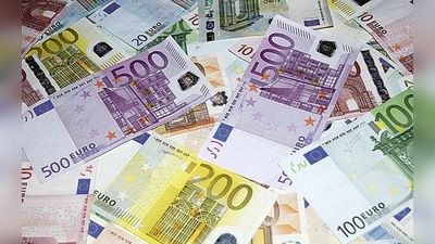 Der Polizei ist ein Betrüger ins Netz  (Foto: Ein Mann wollte in Ludwigsvorstadt ein Busticket mit einem falschen Fünziger bezahlen. 	© Flown/Pixelio)