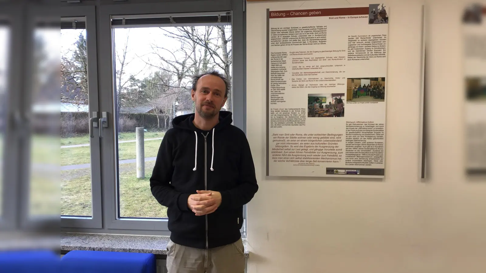 Rainer Burger ist der stellvertretende Leiter der Einrichtung, die das ganze Jahr über mit Menschen zu tun hat, die aufgrund ihrer Wurzeln als Sinti und Roma diskriminiert werden. (Foto: Daniel Mielcarek)