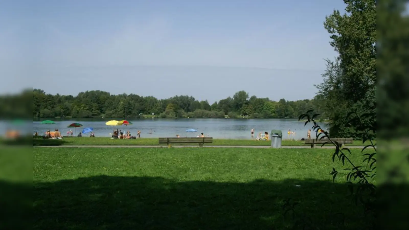 Am 18. September werden gleich mehrere hundert Läufer den See umrunden: Beim Halbmarathon, dem Hobbylauf und dem 10 Kilometer langen Volks- und Straßenlauf. (Foto: ar)