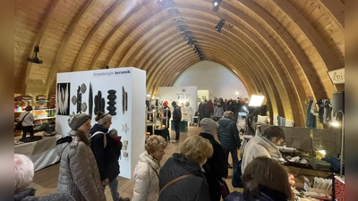 Allerlei zu bestaunen gibt es am kommenden Wochenende im Kellergewölbe des Schafhofes. (Foto: Schafhof - Europäisches Kunstforum Oberbayern)