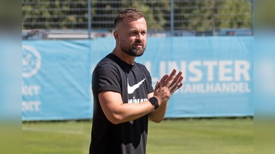 Zufrieden: U21-Trainer Felix Hirschnagl. (Foto: Anne Wild)