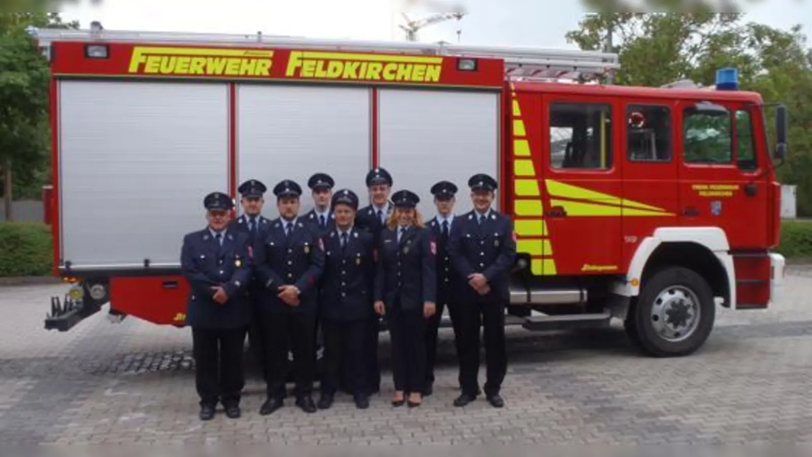 Prüfung bestanden: Wolfgang Tunk, Andreas Karner, Daniel Rickert, Christoph Mandl, Wolfgang Kellerer, Michael Fischer, Melanie Lentner, Sebastian Mandl und Patrick Peters (von links).			 (Foto: privat)