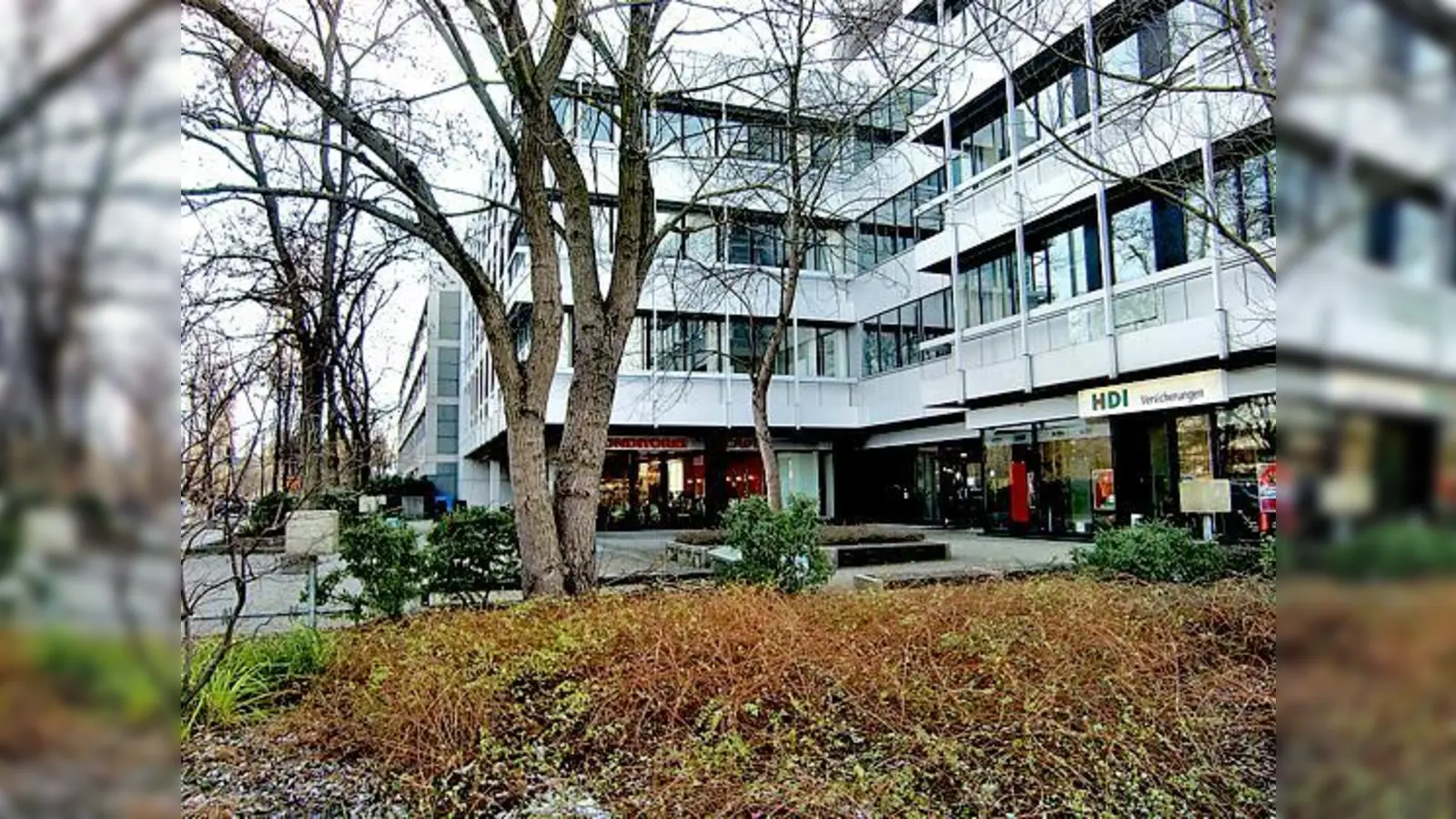 Aus dem größtenteils leerstehenden Büroblock der HDI-Versicherung werden Wohnungen, entweder durch Umwidmung oder durch einen Neubau.	 (Foto: ikb)