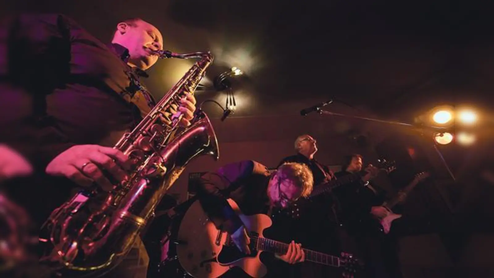 Beim Auftritt im letzten Jahr hat sich die Jakarta Blues Band auch einen Namen in Ebersberg gemacht.	 (Foto: VA)