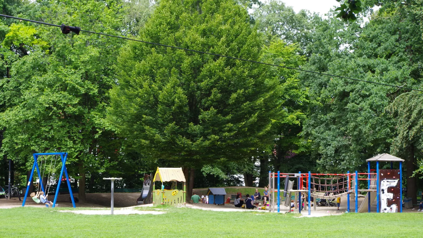 Am Hogenbergplatz wird es künftig eine öffentliche Toilette geben. Die Planung dazu hat begonnen. (Foto: Beatrix Köber)