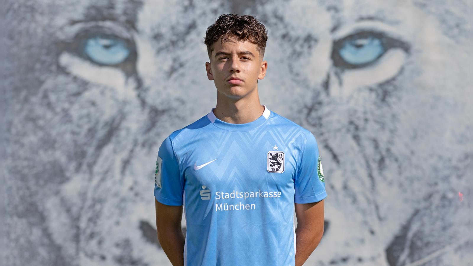 L-wen-Talent-schreibt-Fu-ballgeschichte