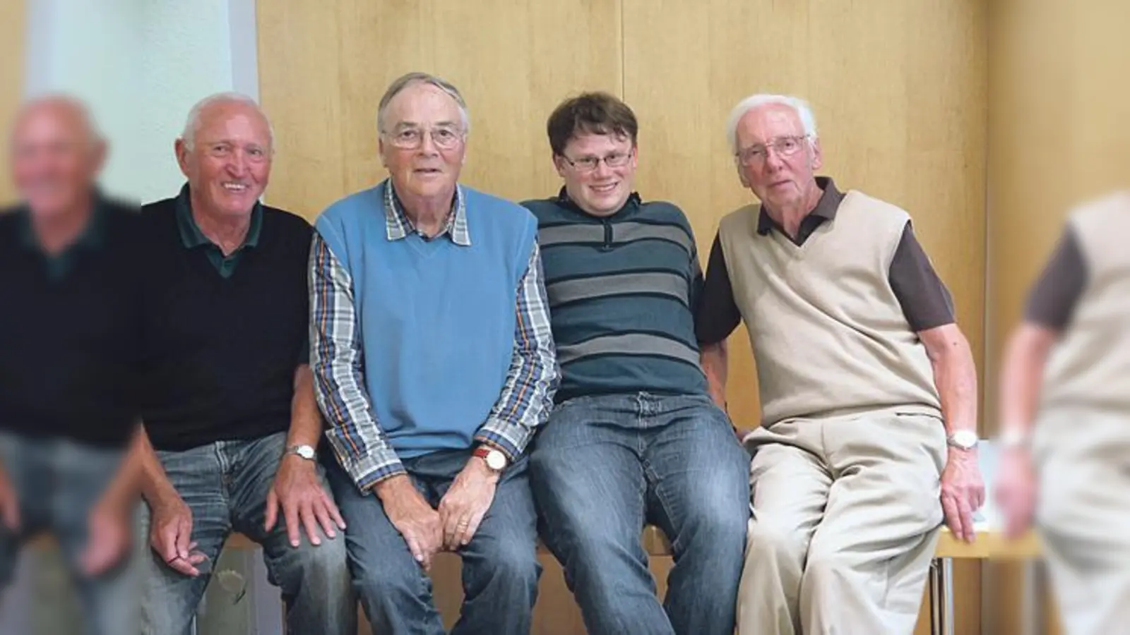 Dieter Koppitz, Gernot Hoffmann, Michael Weigle und Hans-Berndt Schittek sind in die Oberliga aufgestiegen. 	 (Foto: VA)