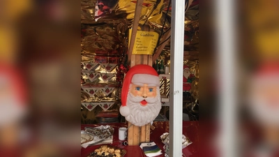 Der Weihnachtsmarkt in Unterhaching findet bereits am 1. Adventswochenende rund um den Rathausplatz statt. (Foto: GVU)