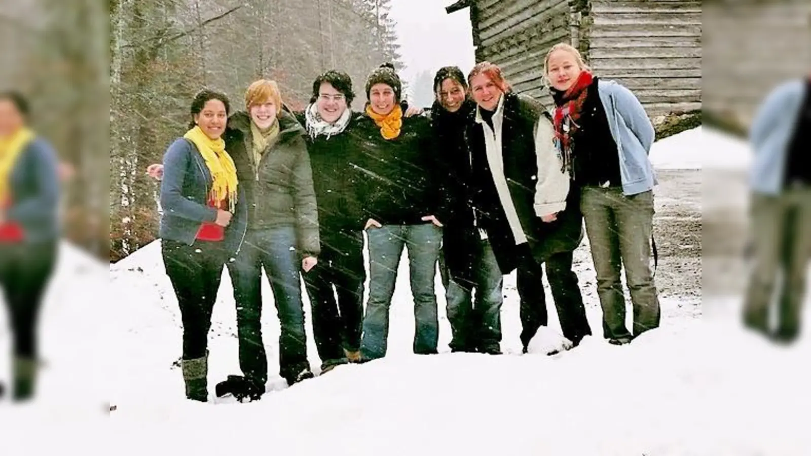 Die boomerang-Kids auf Hüttenfreizeit mit Kathrin Meister (2. v. re.).	 (Fotos: boomerang)