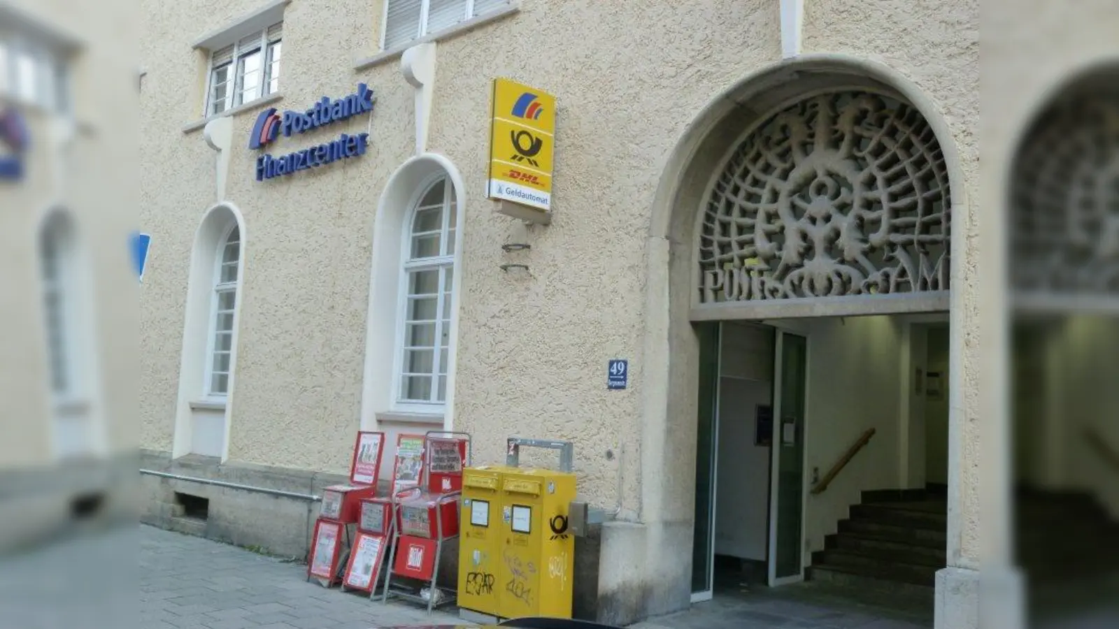 Die Postfiliale in der Bergmannstraße bleibt laut Aushang noch bis zum 7. November zu. Der Bezirksausschuss fürchtet eine dauerhafte Schließung. (Foto: kö)