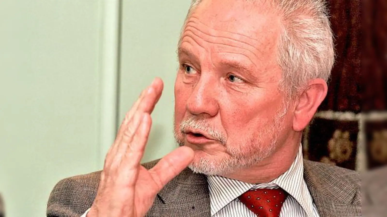 Ein Loblied auf die Ganztagsintensivklasse in Wartenberg sang Schulrat Hans Rudolf Suhre. 	 (Foto: sy)