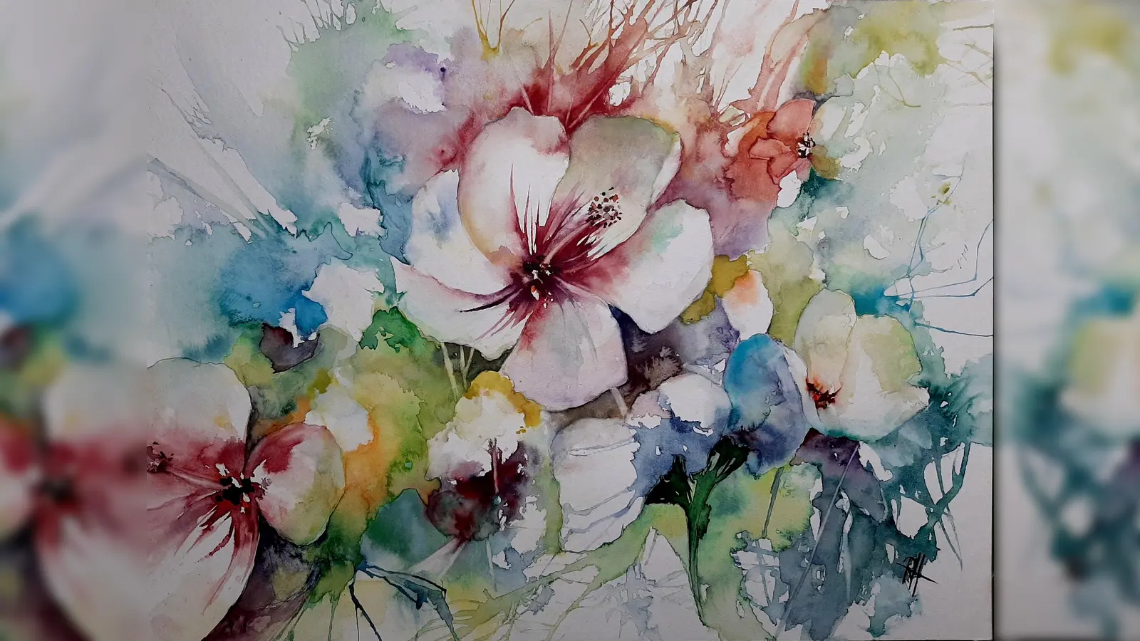 Roswitha Huber beschäftigt sich u.a. mit Blumen. (Foto: Roswitha Huber)